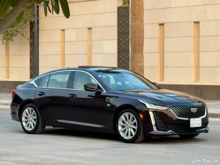 كاديلاك CT5 موديل 2020 فل كامل تحت الصيانة المجانية 25