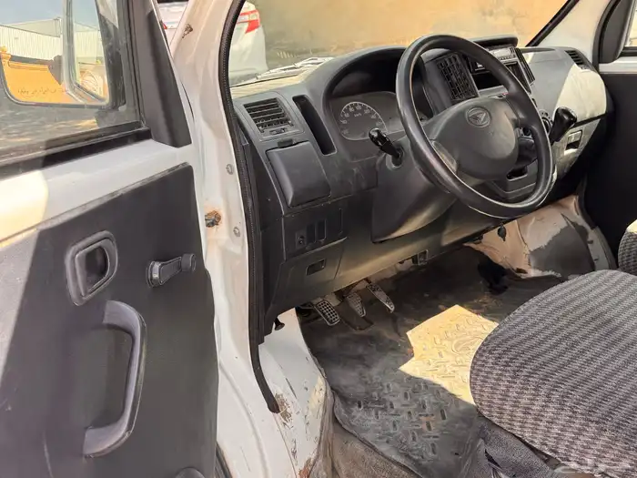 ديهاتسو فان بضاعة 2010 5