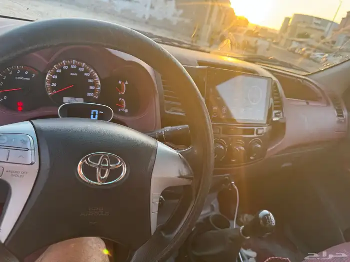 هايلكس 2012 6