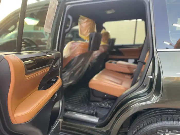 لكزس LX570 2021 زيتي ممشى 130الف 14