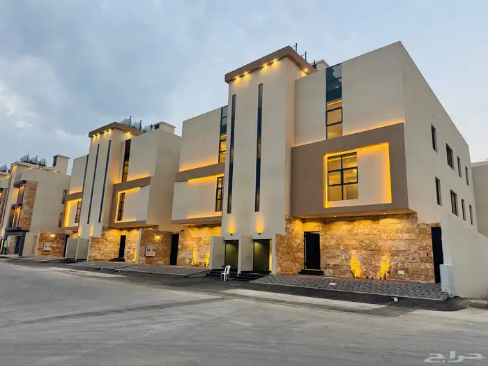 للبيع شقق تمليك أرضي بالمحاله تشطيب vip 550 الف 0