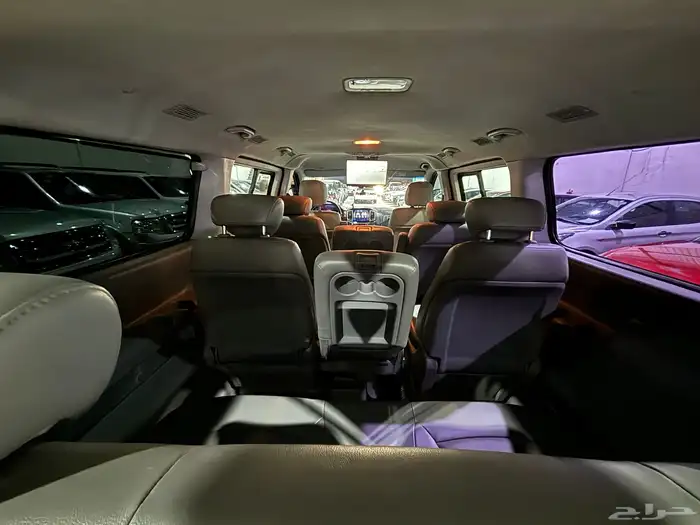 هونداي H-1 اتش ون 2021 ديزل ركاب 12راكب ماشي 88 الف ستاريكس 12