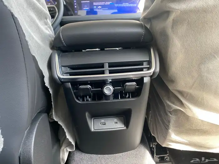 فورد توروس ترند 2025 اصفار 9