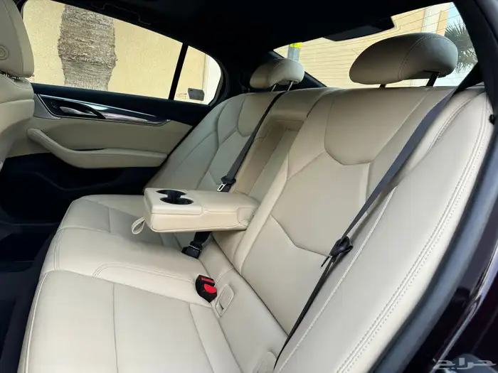 كاديلاك CT5 موديل 2020 فل كامل تحت الصيانة المجانية 34