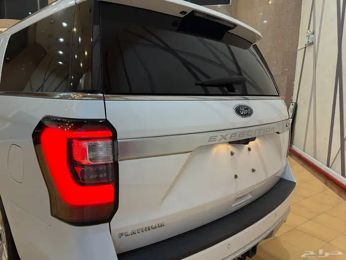 فورد اكسبيدشن بلاتنيوم اعلاء مواصفات 11