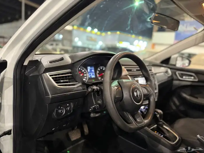 ام جي 5 MG 2023 استاندر السعر 24000 الف 10