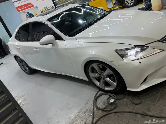 لكزس IS350 2014 4