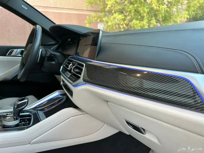 BMW X6 50M 2023 الناغي 8 سلندر على الضمان 15