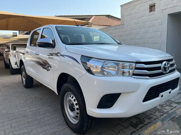 هايلوكس ديزل 2023 سلق قير اوتوماتيك نظيف جدا قمة الاطلال 5