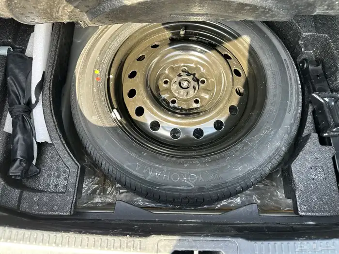 كامري 2017 GLX تم البيع 19