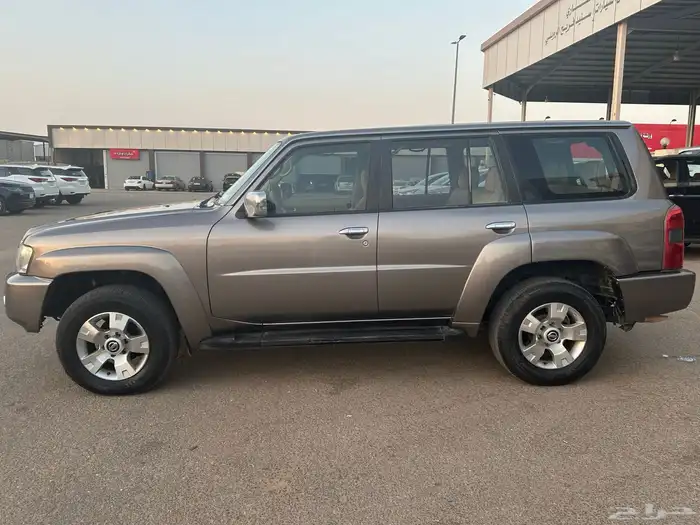 جيب نيسان فتك 2008 نظيف 5