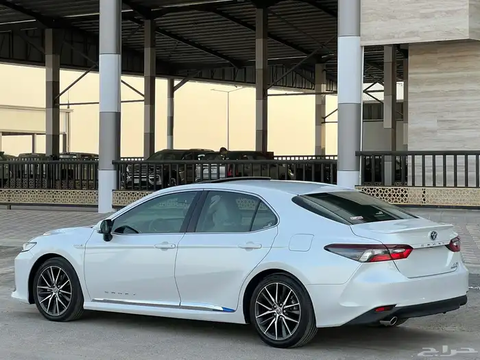 تويوتا - كامري - GLE - 2021 - سعودي - هايبرد فل 4