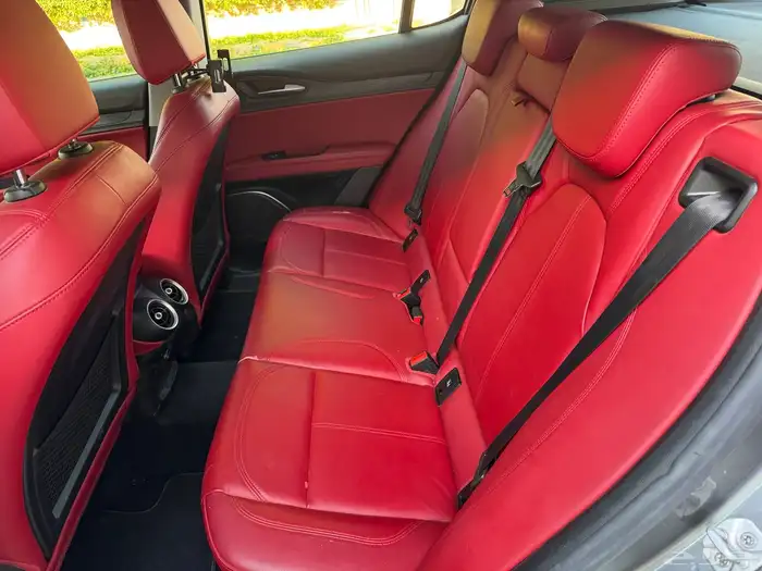 الفاروميو ستيلفيو Alfa Romeo Stelvio 5