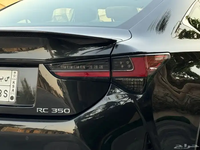 لكزس RC 350 موديل 2023 فل كامل ممشى 16 الف تشيكات وكاله 52