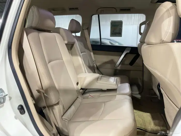 تويوتا برادو 2022 V6 فل كامل 14