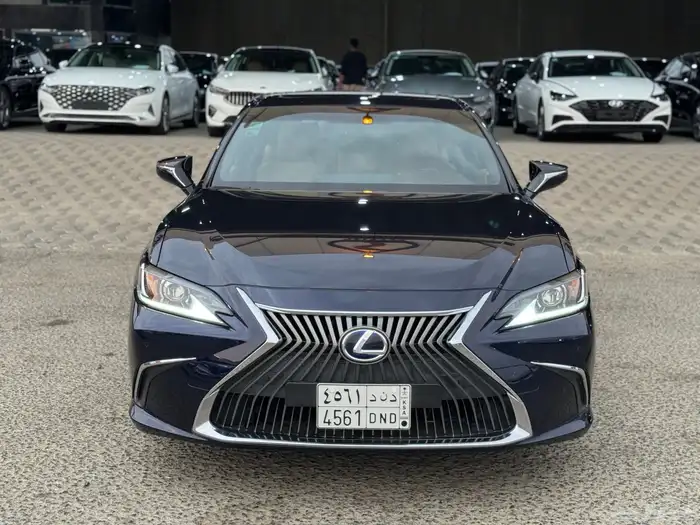 لكزس ES 300h AH 2021 0