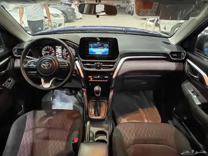 أوربان كروزر 2024 11