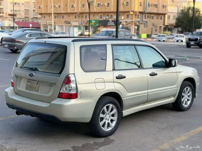 سوبارو فورستر 2006 قير عادي دبل نضييف للبيع 4