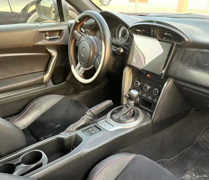 تويوتا GT 86 موديل 2013 ممشي قليل 10