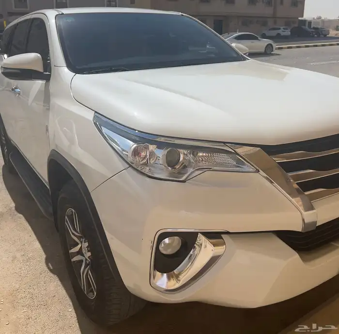 سيارة فورتشنر GX2 2020 استخدام سائق واحد 5