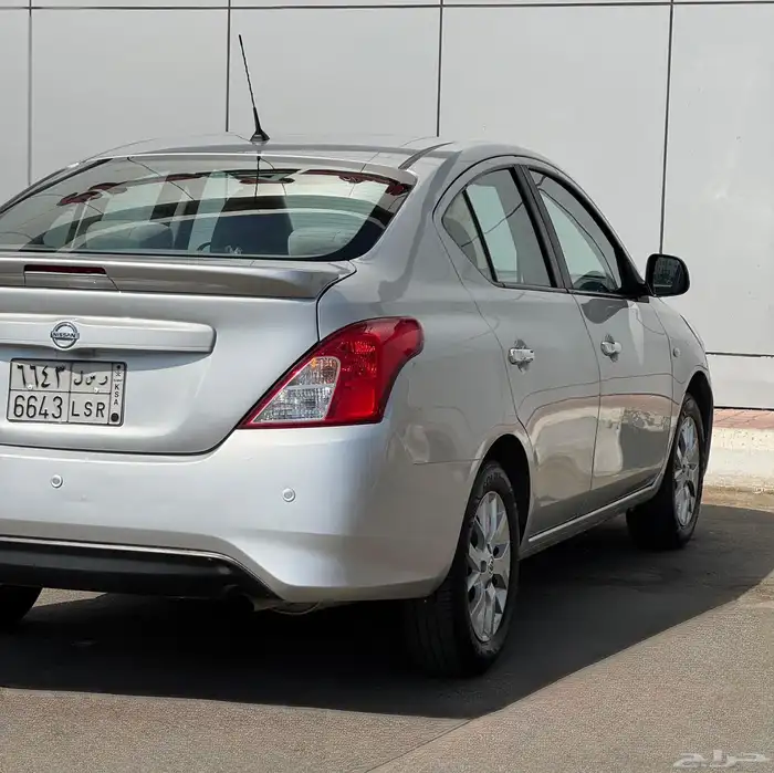 نيسان صني نص فل موديل 2023 السعر 34500 الف 14