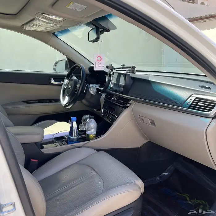 كيا اوبتيما 2016 نظيفة ممشى قليل 9