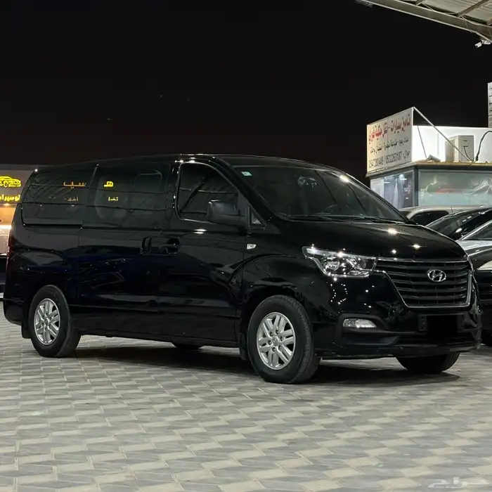 هونداي H-1 اتش ون 2021 ديزل ركاب 12راكب ماشي 88 الف ستاريكس 4