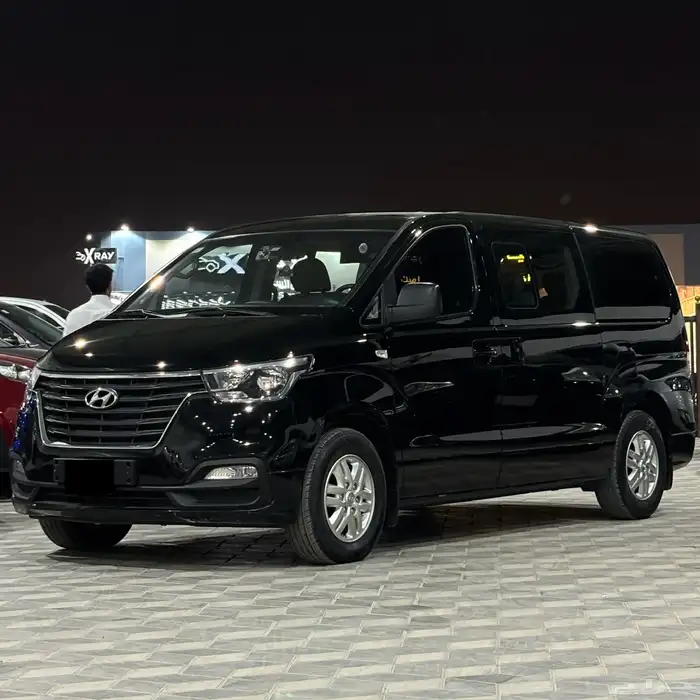 هونداي H-1 اتش ون 2021 ديزل ركاب 12راكب ماشي 88 الف ستاريكس 6