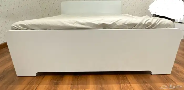 سرير ايكيا 1