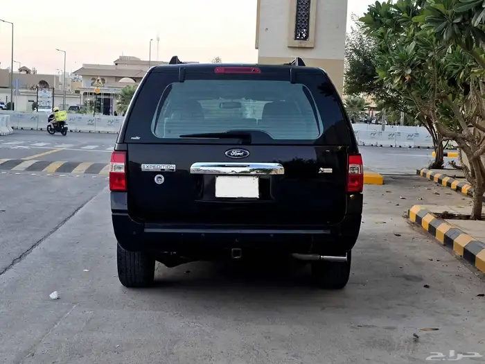 فورد اكسبديشن طويل ممشى قليل 2