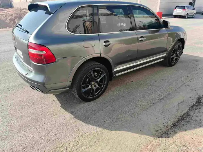 للبيع بورش كايين S2008 1