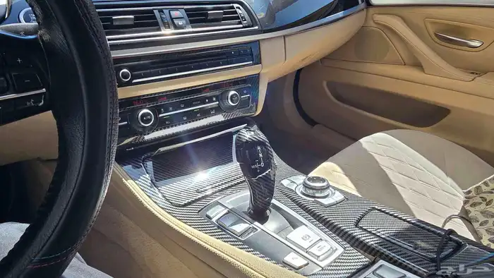 bmw520i موديل 2013 3