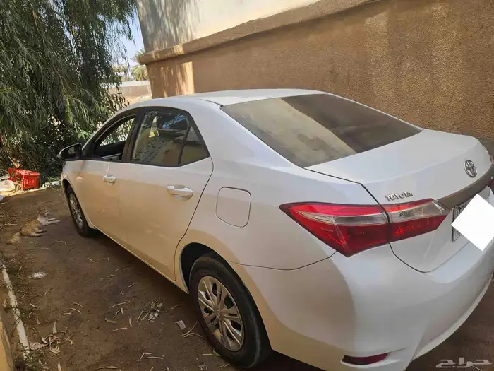 Toyoto corolla 2014 1