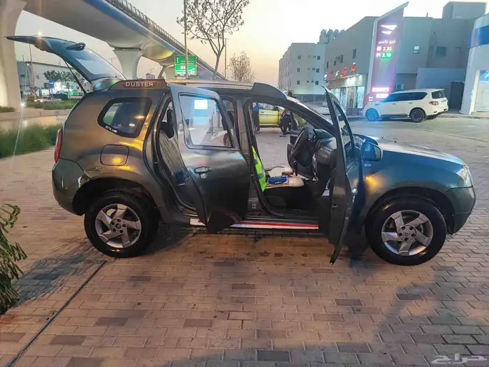 رينو داستر للبيع 2014 2