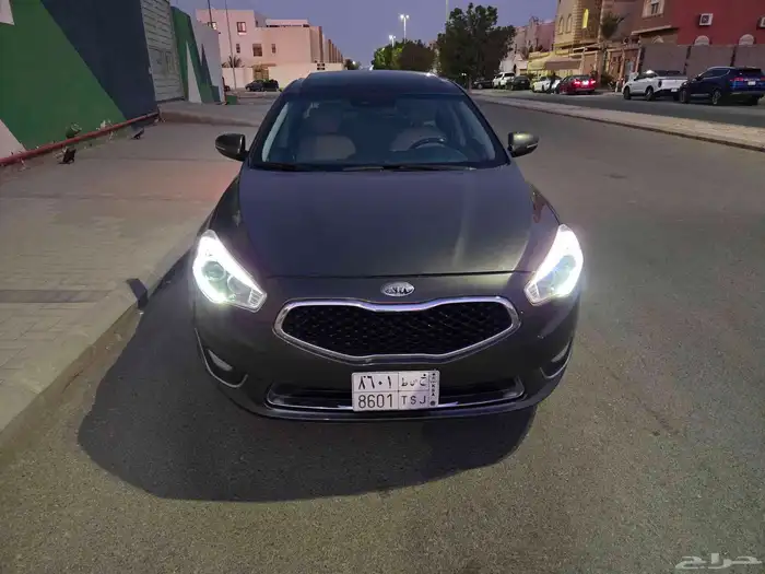 كيا 10