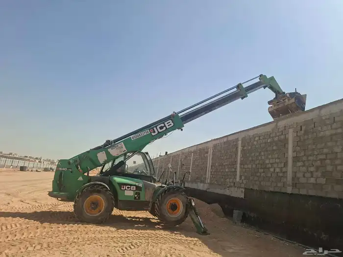 تأجير معدات الثقيلة مرحبا بك يوجد رفعات شوكيه رفعات تلسكوبيه 1