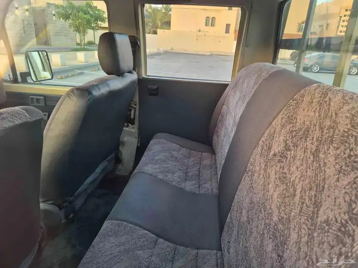 للبيع تويوتا شاص معدل الى غمارة ونص 2002 10