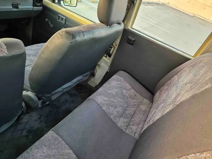 للبيع تويوتا شاص معدل الى غمارة ونص 2002 12