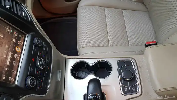 جراند شيروكي 2015 12