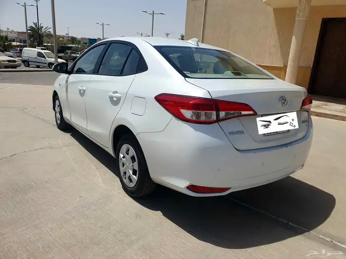 تويوتا ياريس موديل 2022 3