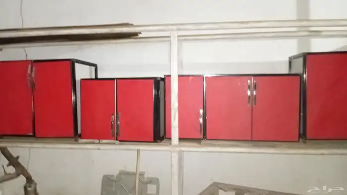 كنب ومجلس ارضي وفرت وثلاجه ومفارش وسرير نوم نفر وقز نفو 3