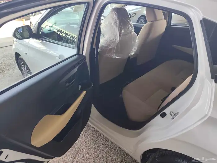 تويوتا يارس 2023 6