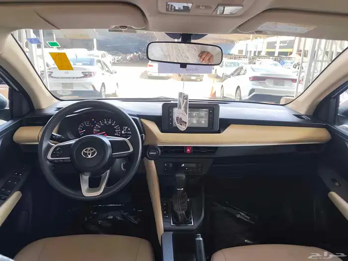 تويوتا يارس 2023 8