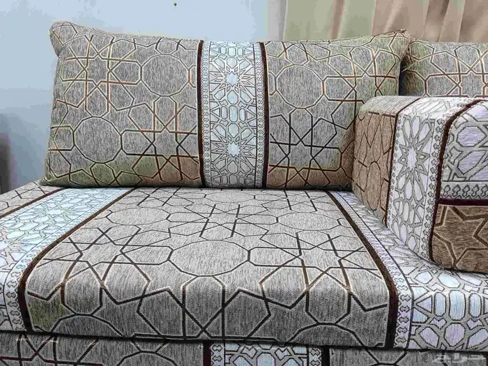 جلسات تراثية جلسات جاهزه اطقم حديد اطقم خشب 4