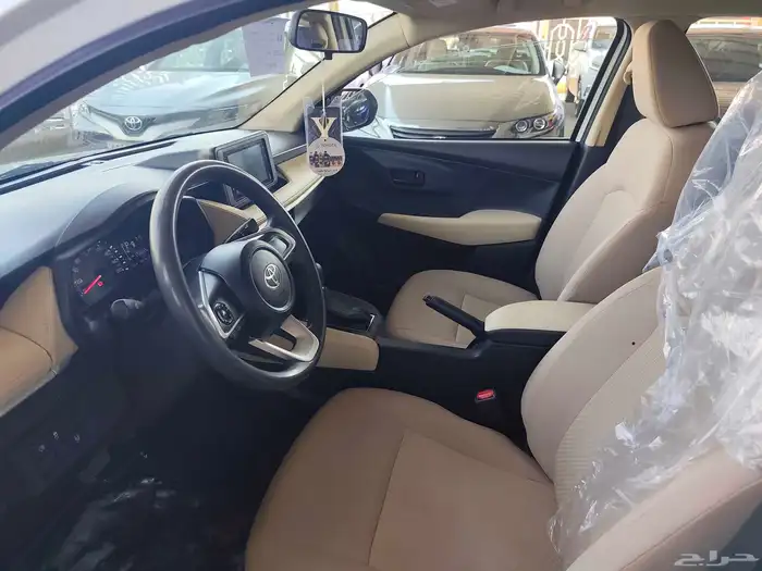 تويوتا يارس 2023 5