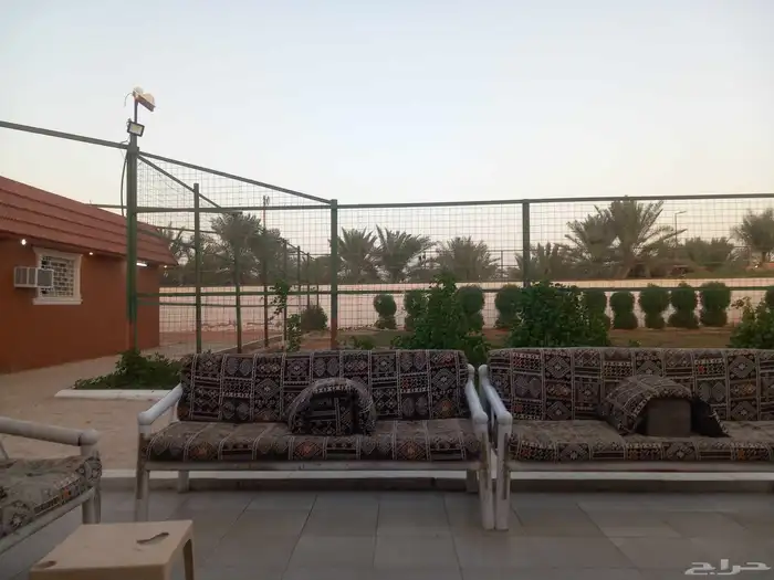 استراحه قسمين سعر الايجار 250 ريال مساحه 3000 متر 16