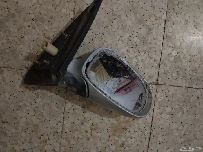 مرايا نيسان صني موديل 2010 1