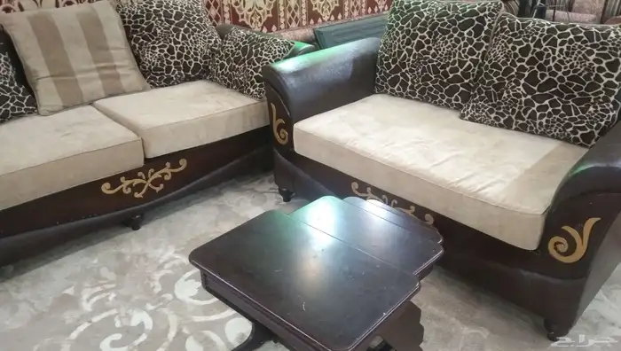 كنب 5 قطع للبيع في ينبع 3