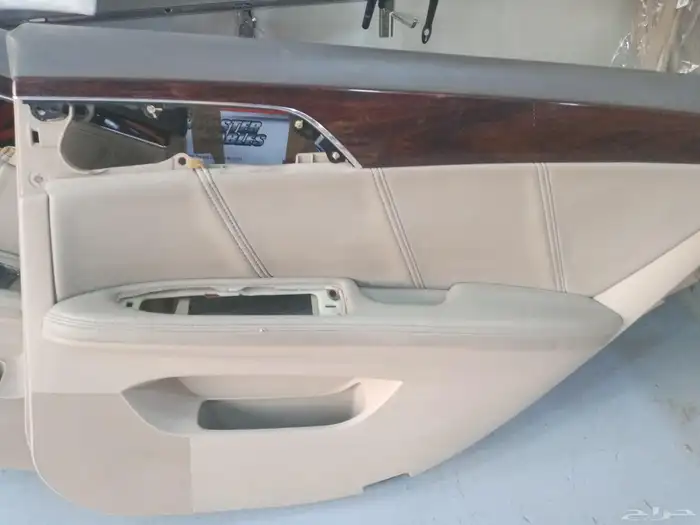 طوابق بيبان افالون موديل 2010 0