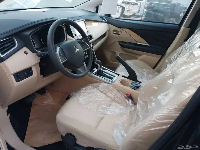 متسوبيشي اكسباندر 2025 استاندر كاش وتمويل 5